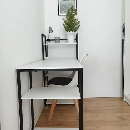 Rynek Golden By Grafit דירה